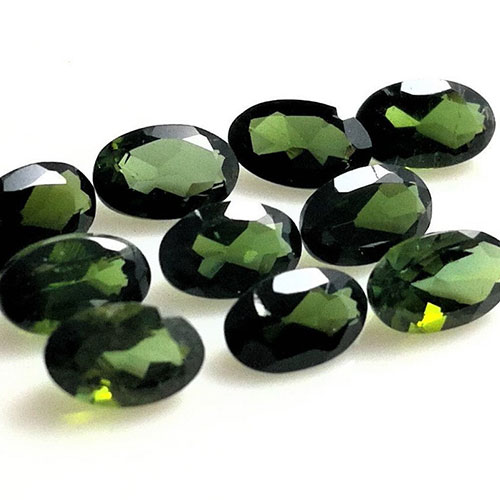 Green Tourmaline Gemstone (High Quality)